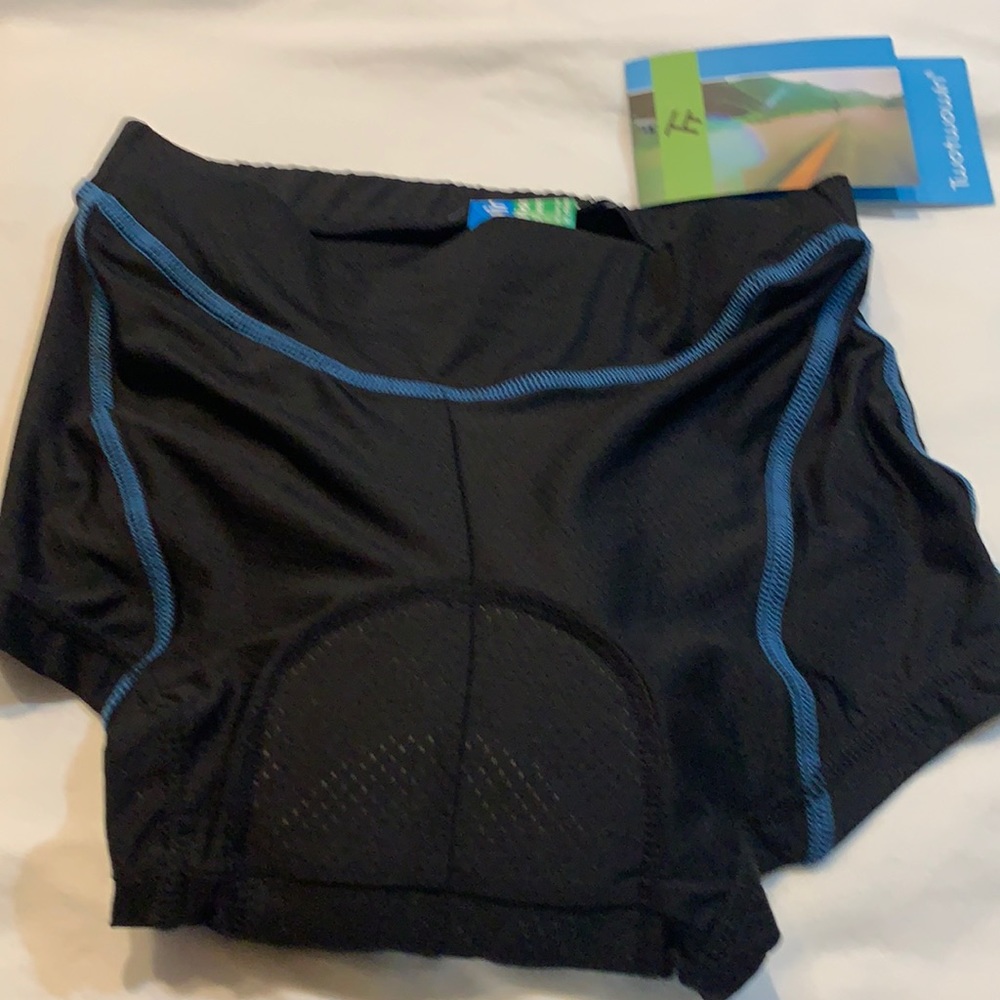 Cycling shorts size XS never worn